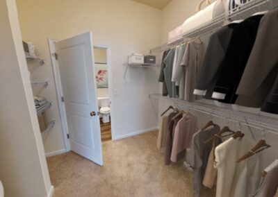 Nexus-A1-1bed-1bath-closet-storage